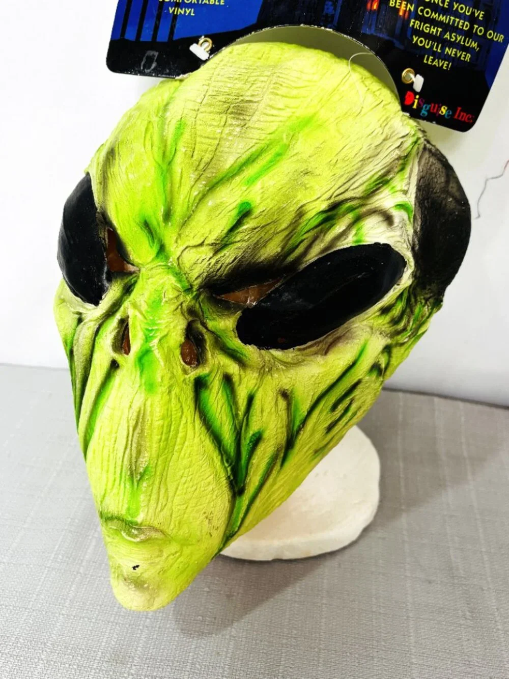 Vtg ’97 Disguise Fright Asylum Green Alien Mask NWT – NOS